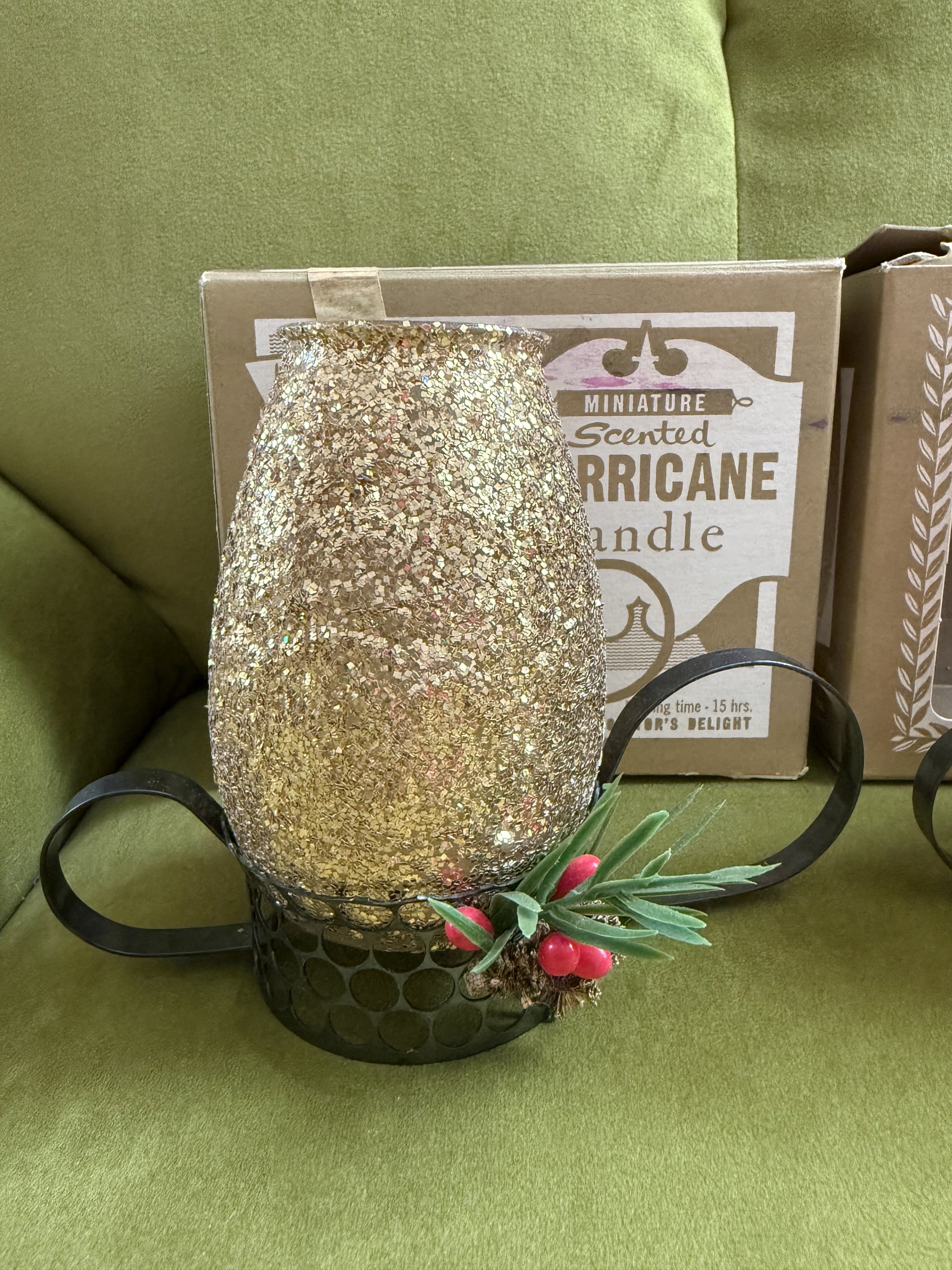Vintage Christmas Gold Glitter Hurricane Glass Candles in Box x2-2